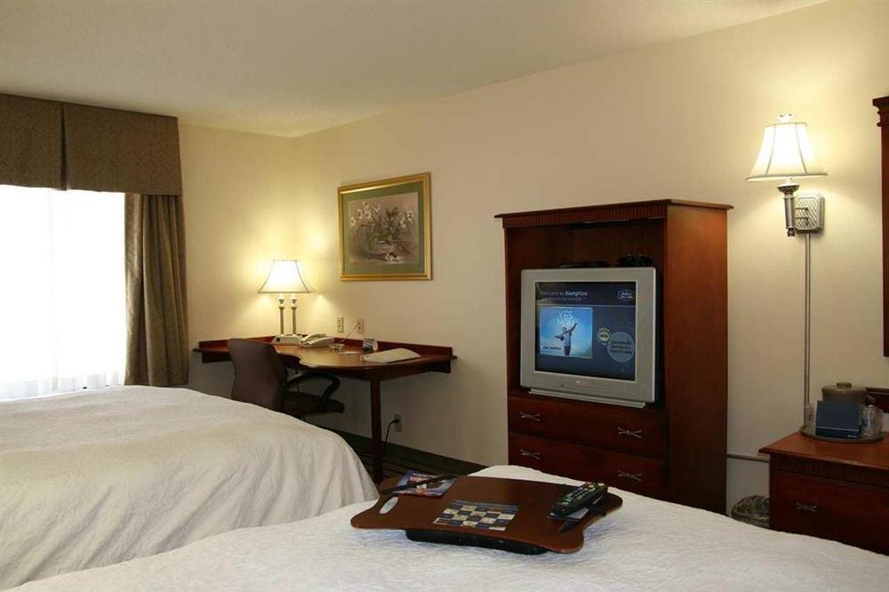 Hampton Inn & Suites Dayton-Vandalia Murlin Heights Pokoj fotografie